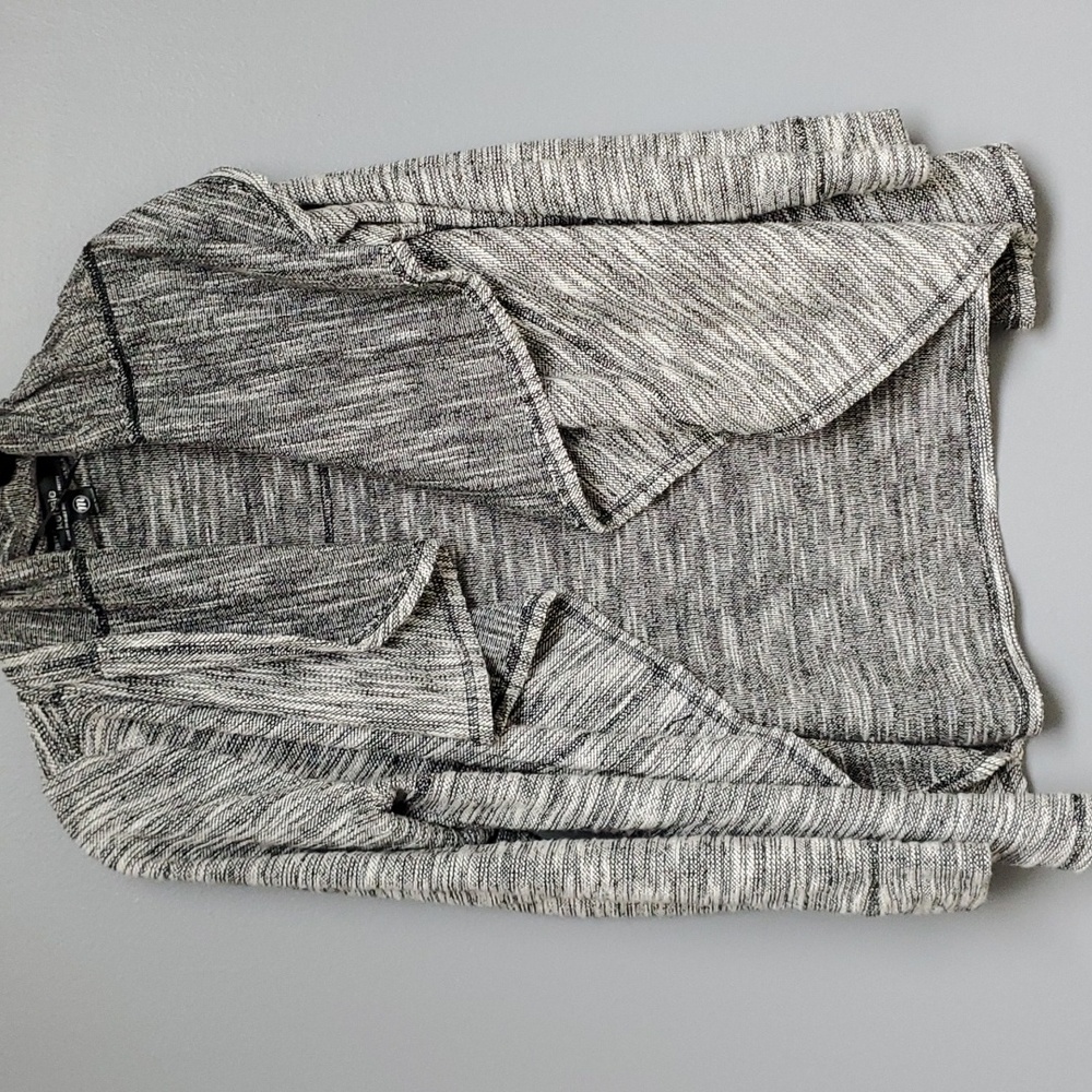 Kensie black and white cardigan